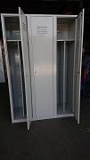 Garderobna omara s predelnimi stenami, poškodovana, A53481-SALE53